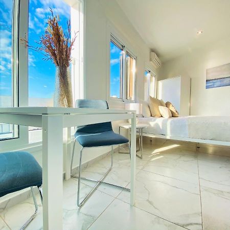Ferienwohnung Phaedrus Living : Luxury Flat Lighthouse 75 Paphos Exterior foto